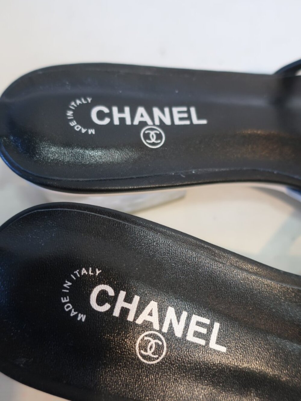 Authentic Chanel Blk Interlocking CC Logo PVC Leather Trim Sandal Slide 40 US/10 - Picture 10 of 16